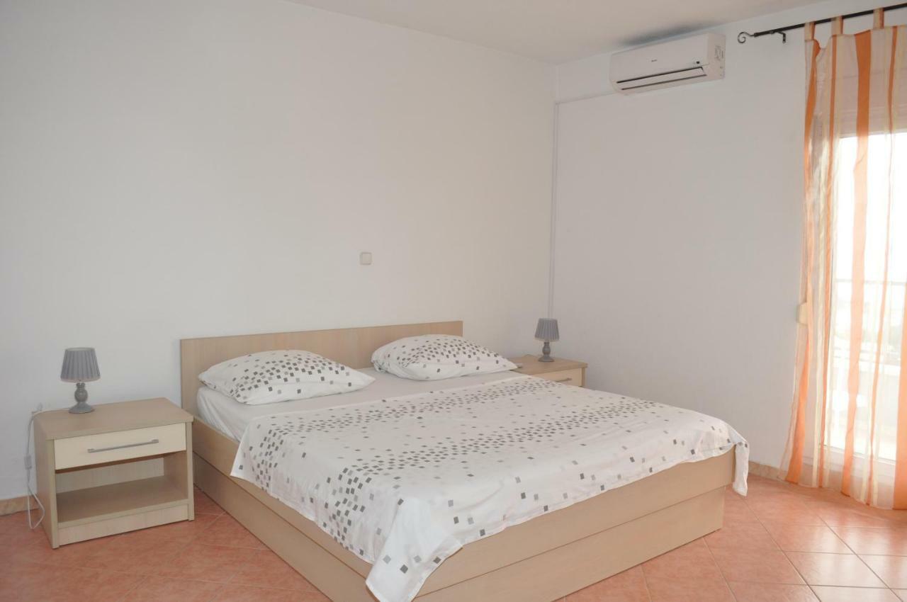 Apartment Ljubica Ljuban Makarska Kültér fotó