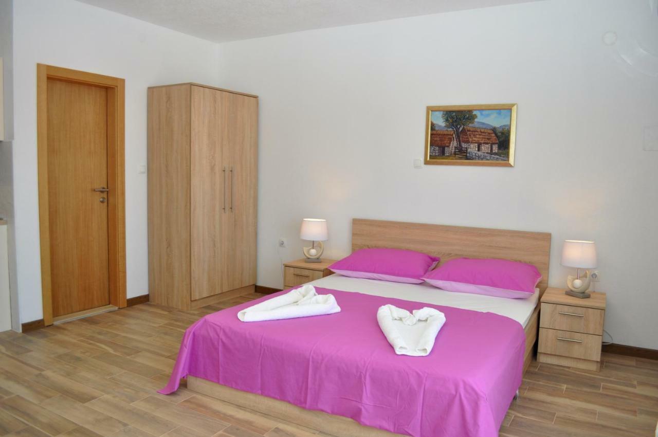 Apartment Ljubica Ljuban Makarska Kültér fotó